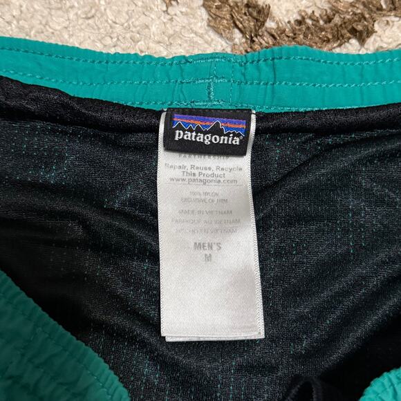 Patagonia Mens Baggies Shorts Size Medium Blued Lined 57020 5" inseam - Picture 4 of 5